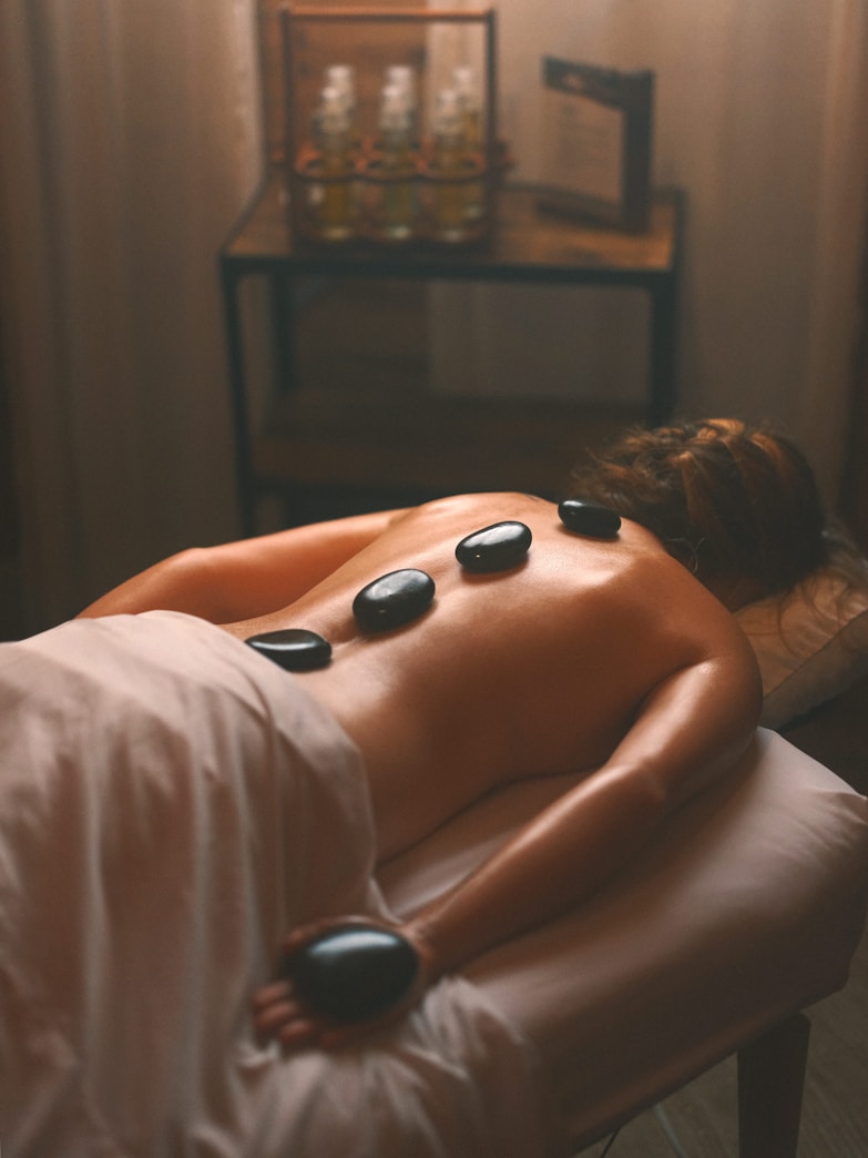 Massage at home for women in Dubai